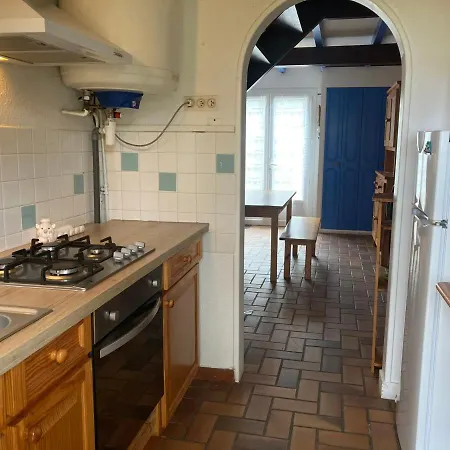 Maison Locmaria, 3 Pièces, 4 Personnes - Fr-1-418-145 Hébergement de vacances Locmaria