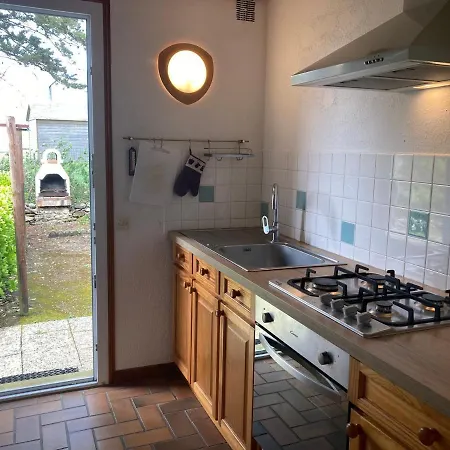 Maison Locmaria, 3 Pièces, 4 Personnes - Fr-1-418-145 Locmaria