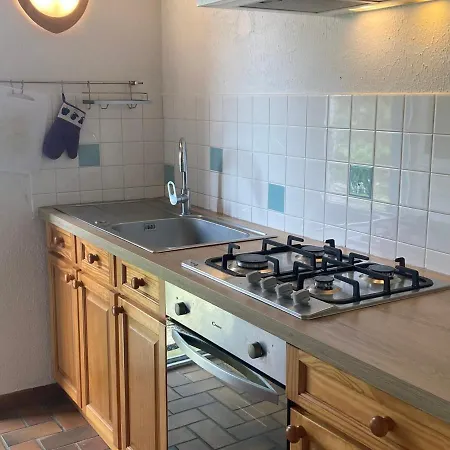 Maison Locmaria, 3 Pièces, 4 Personnes - Fr-1-418-145 Hébergement de vacances